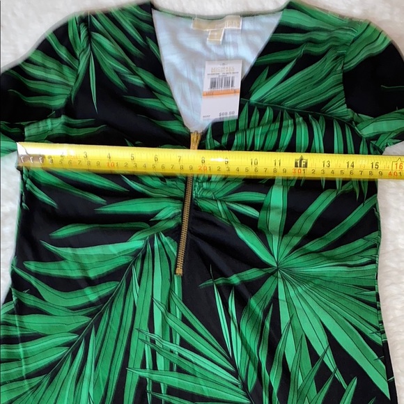 NWT Tropical Leaf Print “Palmeto Green” Michael KORS Top with Gold Zipper Sz S - Picture 6 of 12
